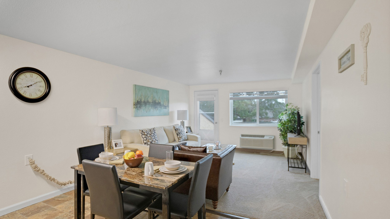 Senior Apartments Baton Rouge, LA Holiday Whealdon Estates